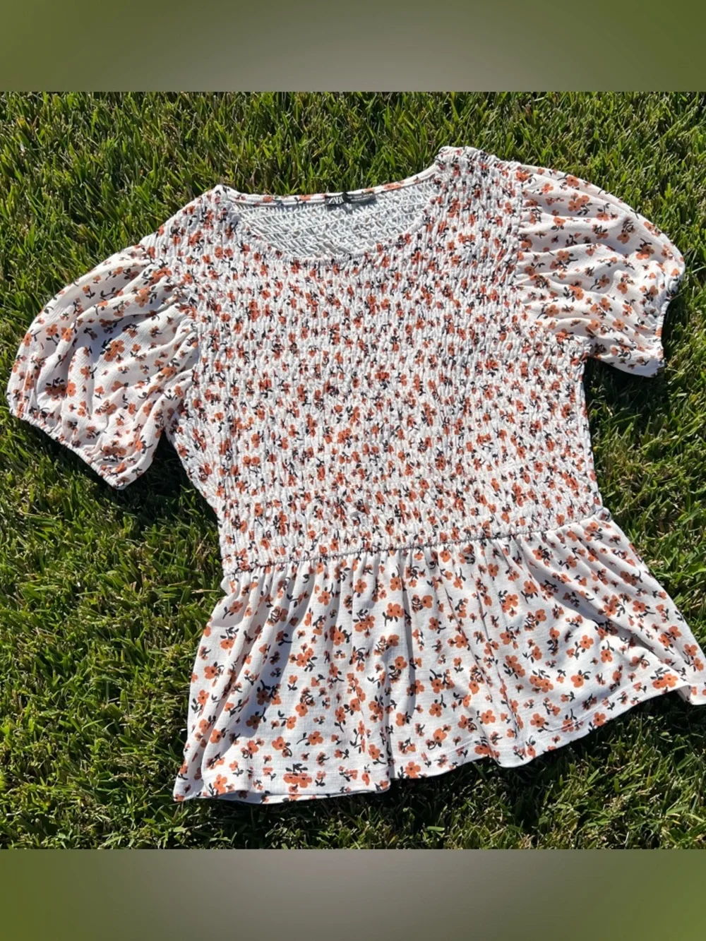 Zara White and Orange Floral Peplum Blouse Size M Summer Spring Bohemian Ruffle